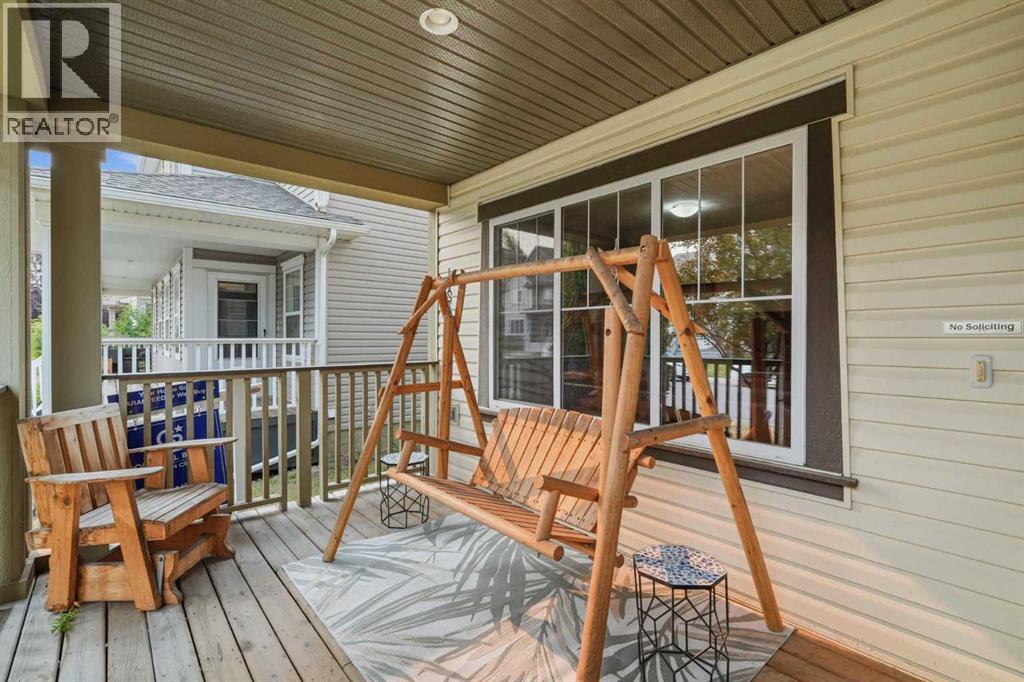 26 Copperpond Place SE - 3