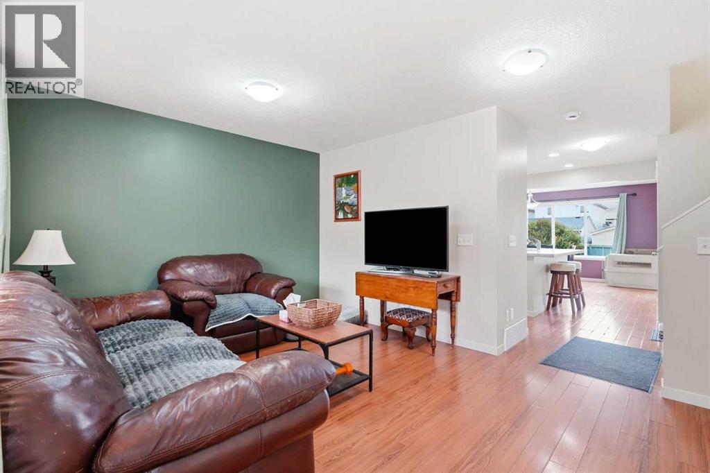 26 Copperpond Place SE, Copperfield, Calgary photo 5