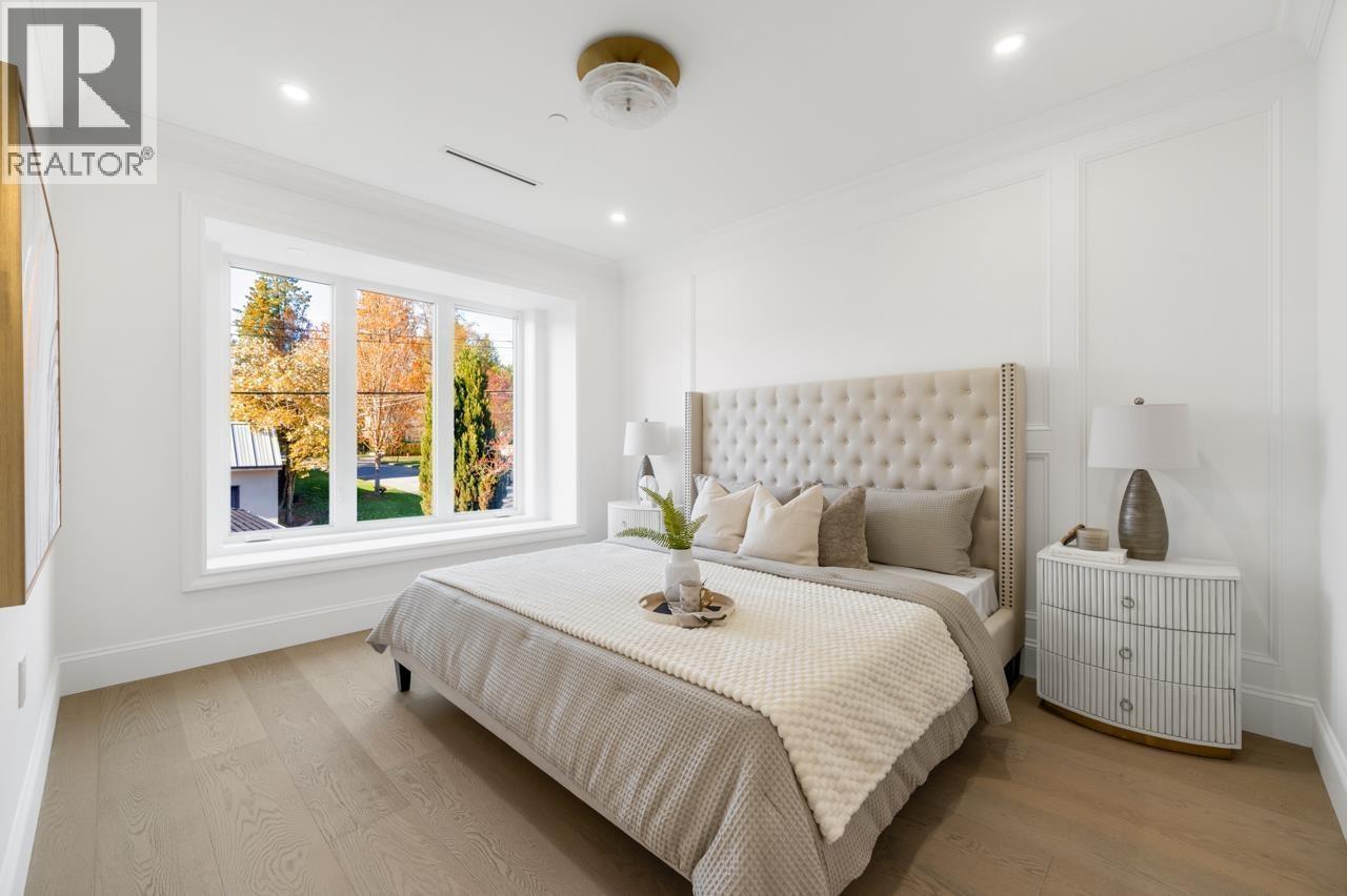 5081 CROWN AVENUE, Vancouver