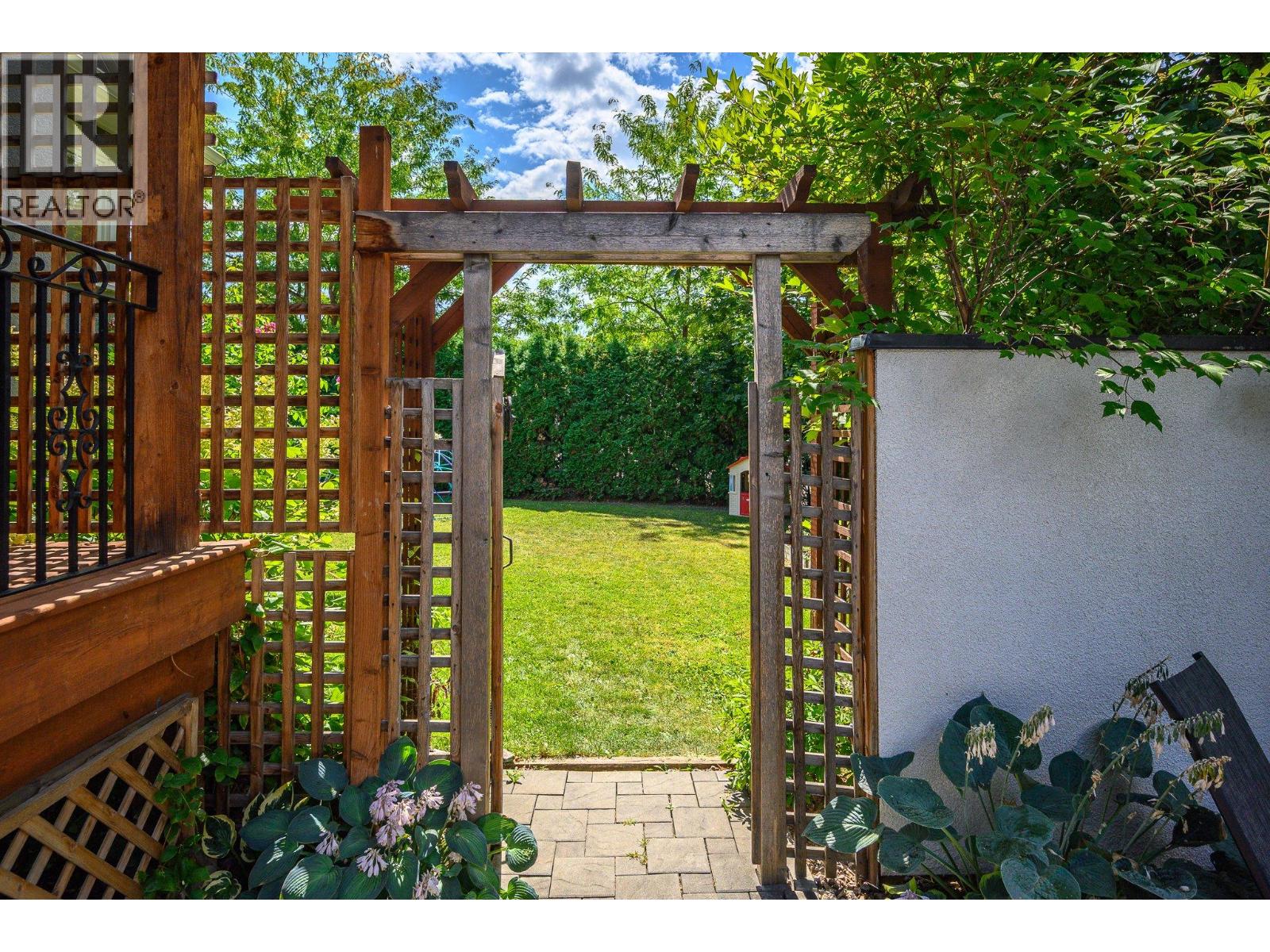 2501 30 Avenue, Vernon