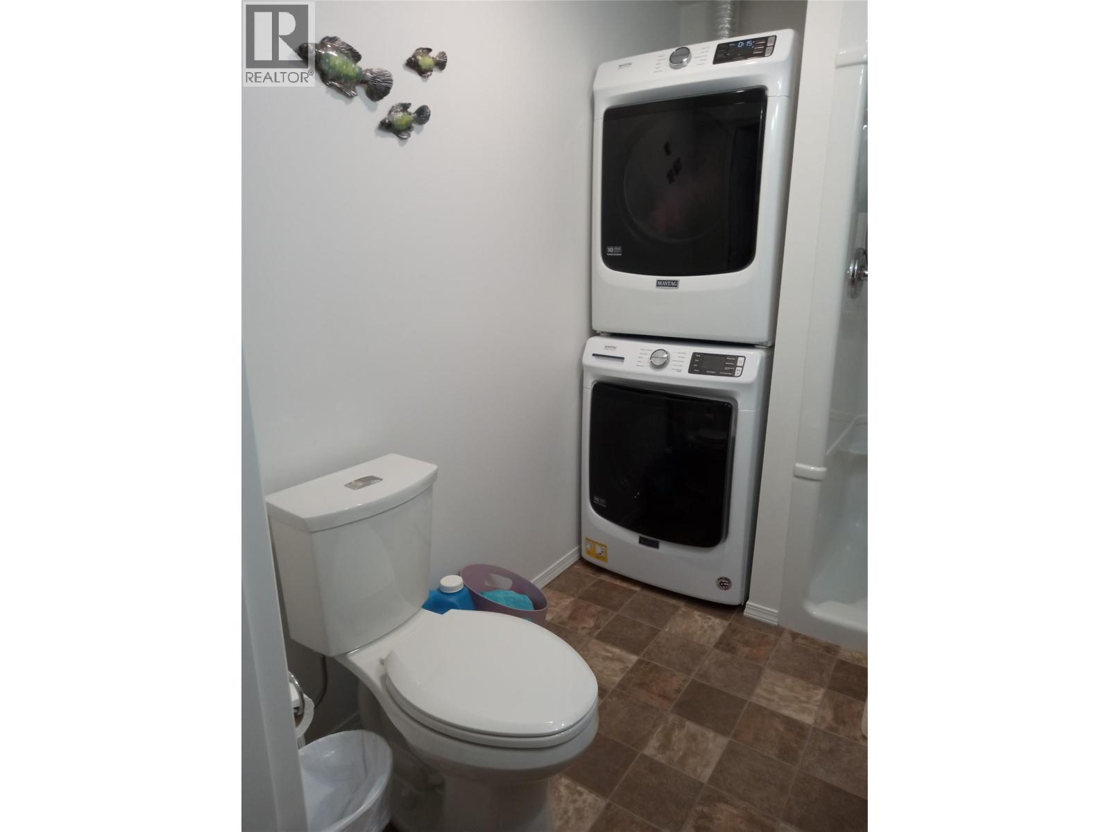 318 8th Avenue photo 20