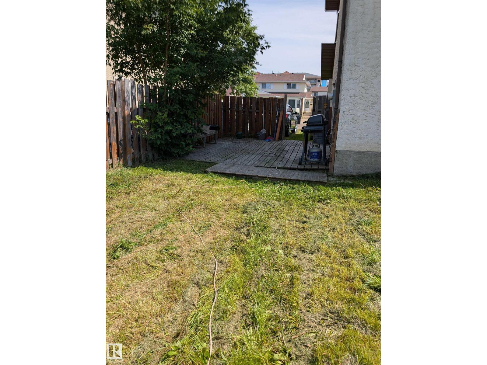 13818 114 Street NW - Photo 37