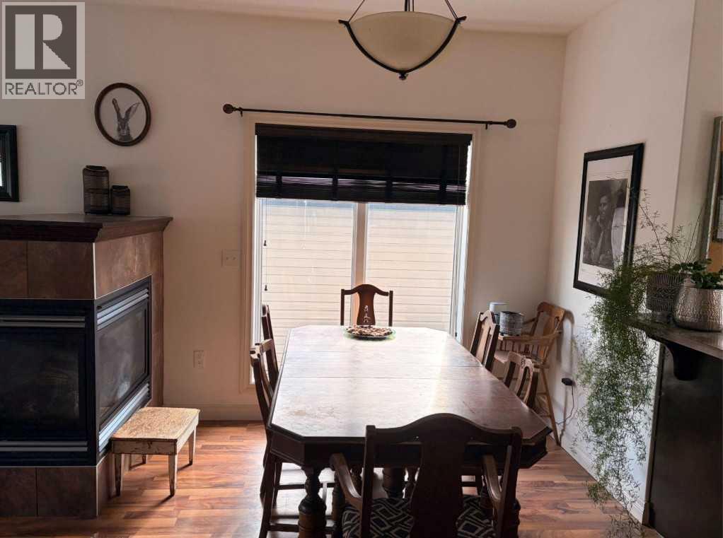 122 12 Avenue NE - 11