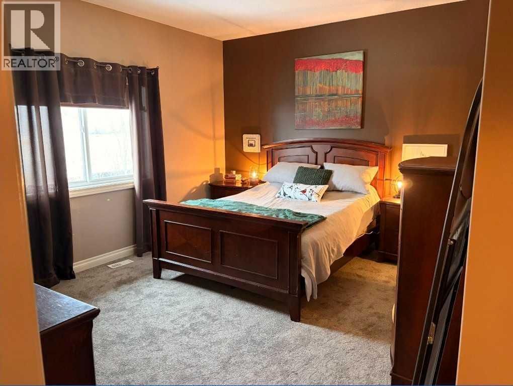 122 12 Avenue NE - Image 17
