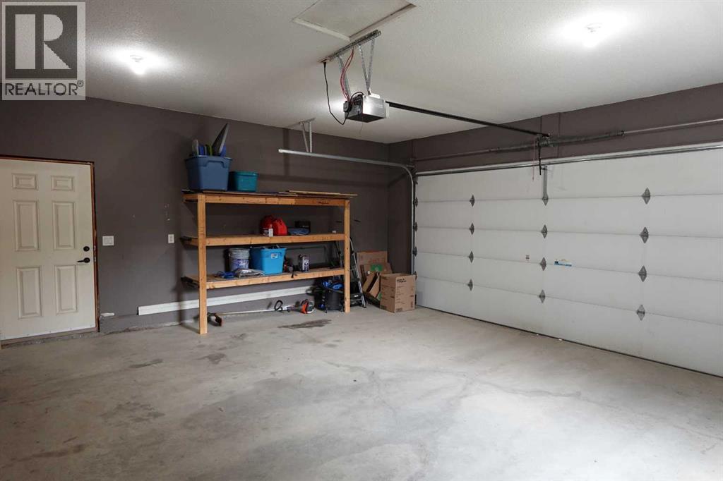 122 12 Avenue NE - Image 38