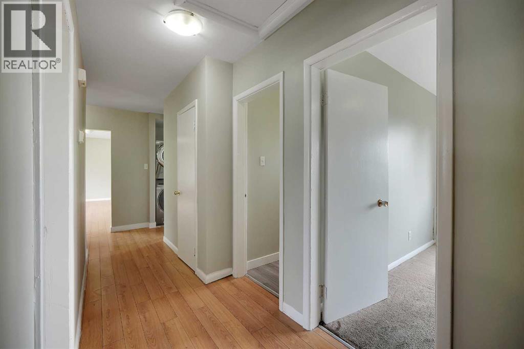 1506 36 Street SE - 6