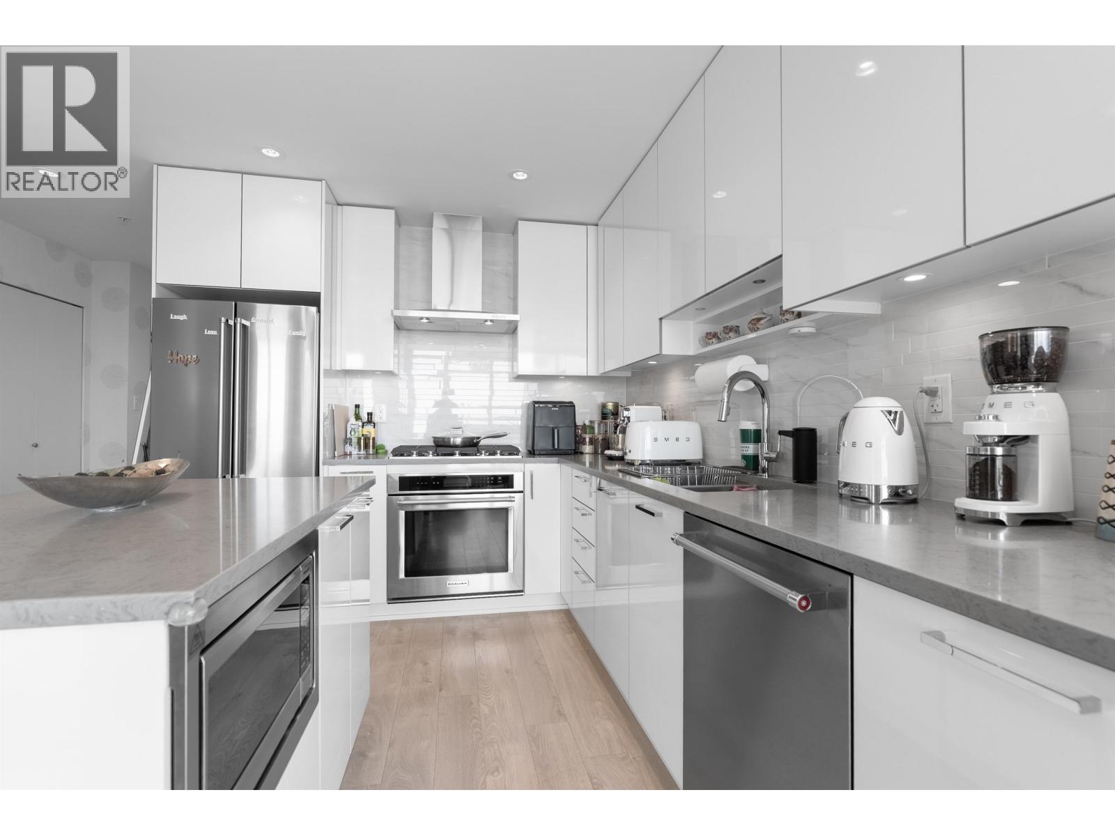 4010 1788 GILMORE AVENUE, Burnaby
