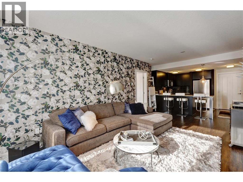 #313 25 Aspenmont Heights SW - 4