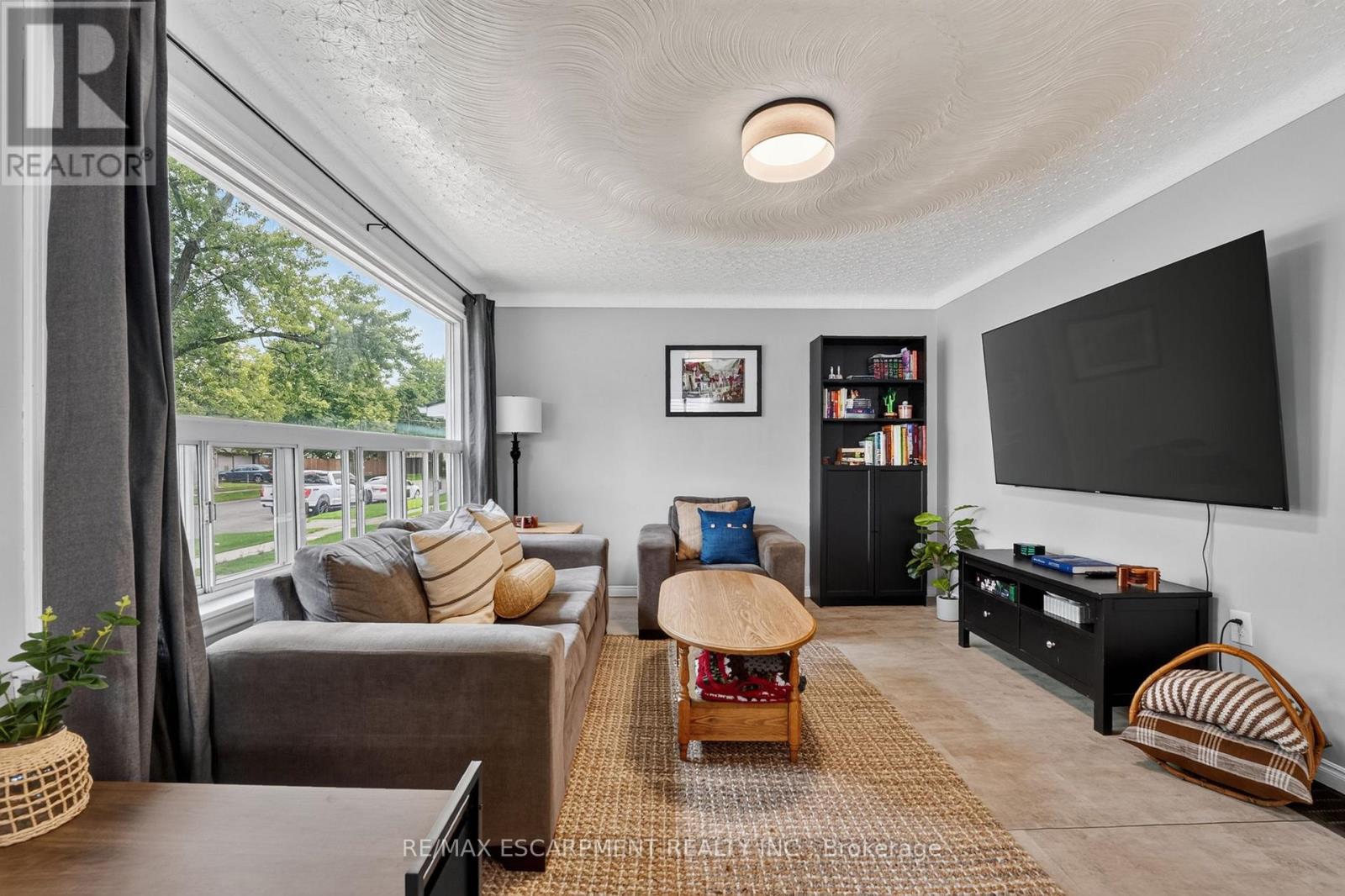 333 SIMPSON AVENUE - 6