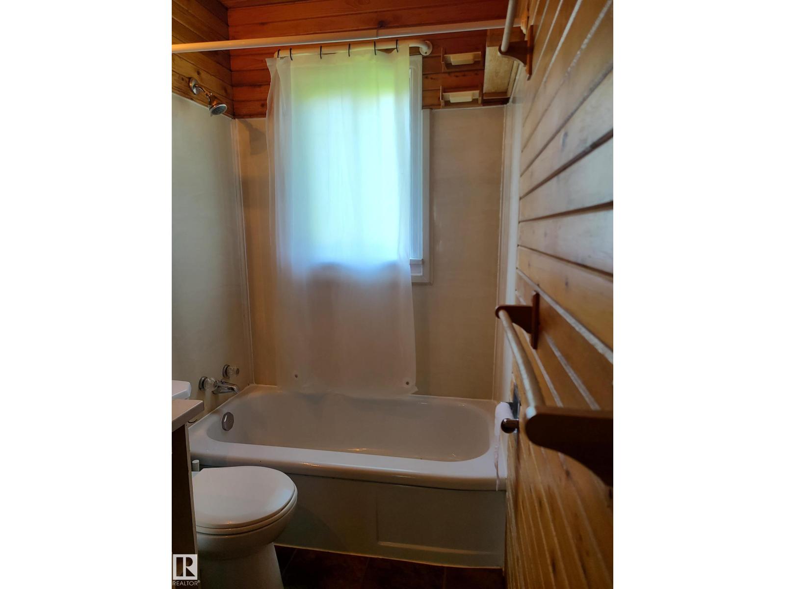 6326 109A ST NW - Image 8