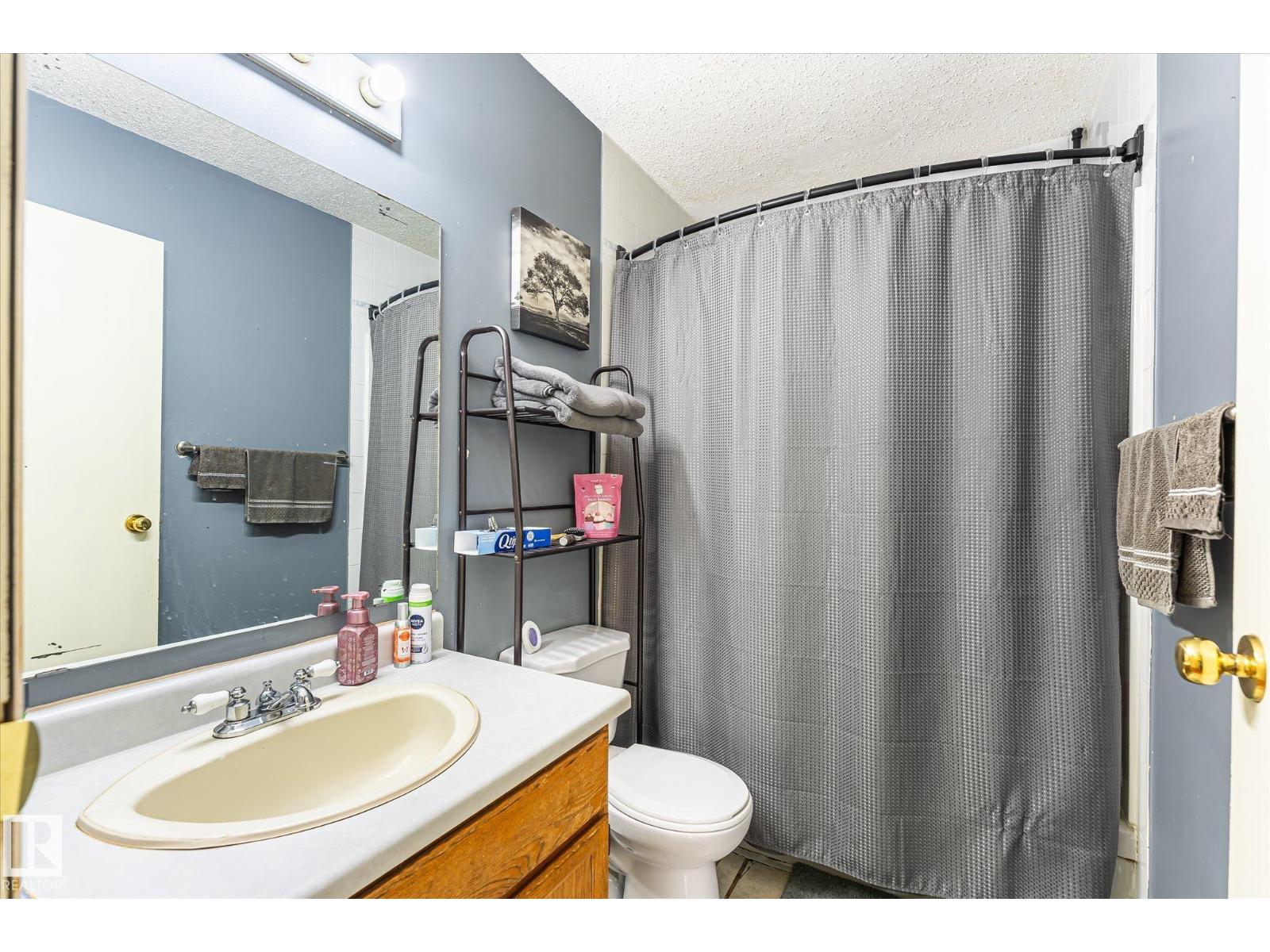 12435 46 Street NW - Photo 20
