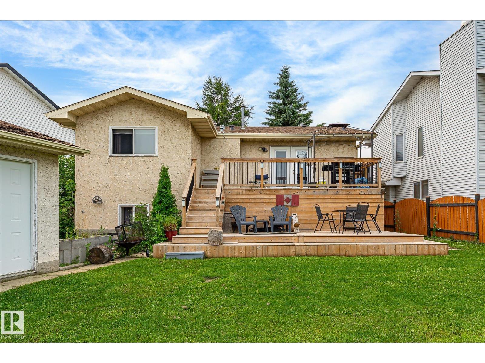 12435 46 Street NW - Photo 43