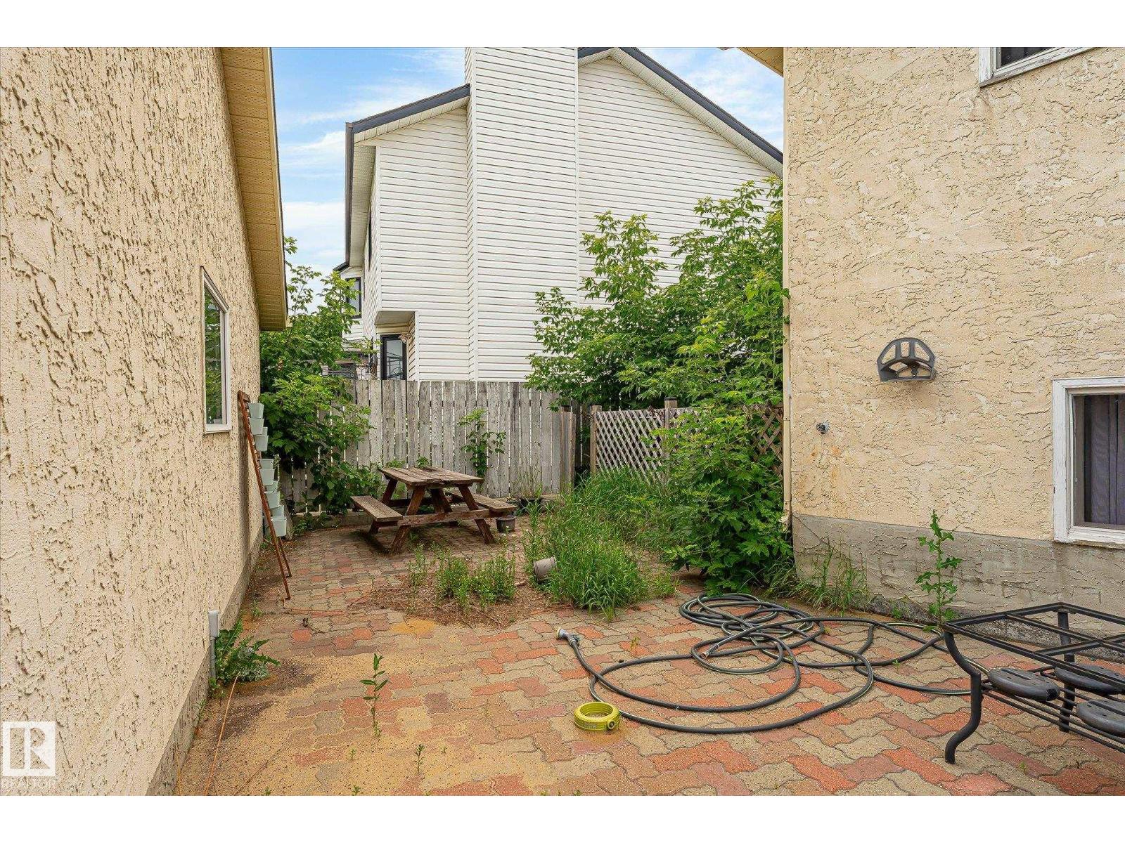12435 46 Street NW - Photo 50