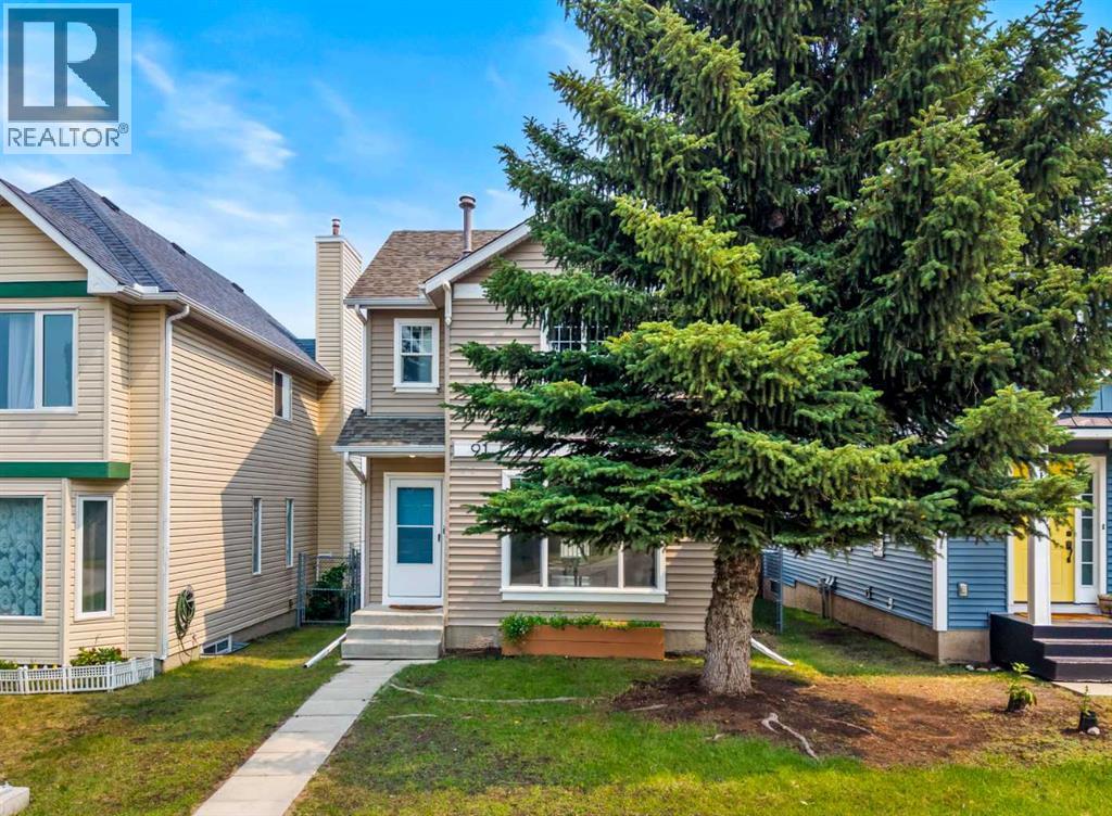 91 Hidden Crescent NW, Hidden Valley, Calgary photo 1