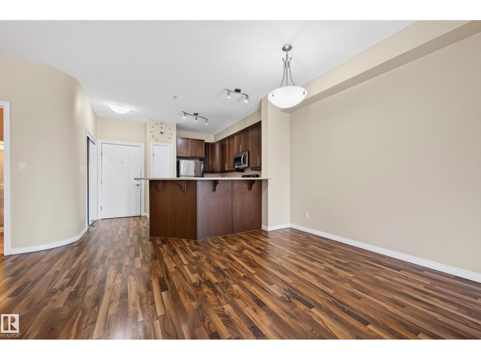 #211 4316 139 AV NW - Image 15