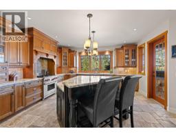 Kitchen - 4150 Seddon Road, Kelowna, BC V1W4C9 Photo 22