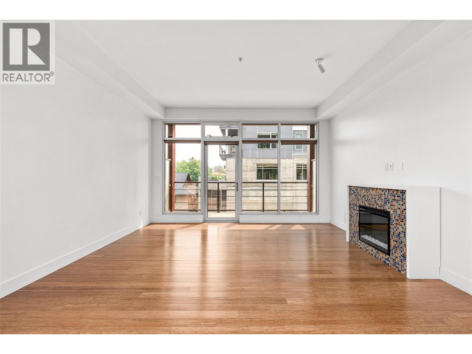 316 1289 Ellis Street, Kelowna