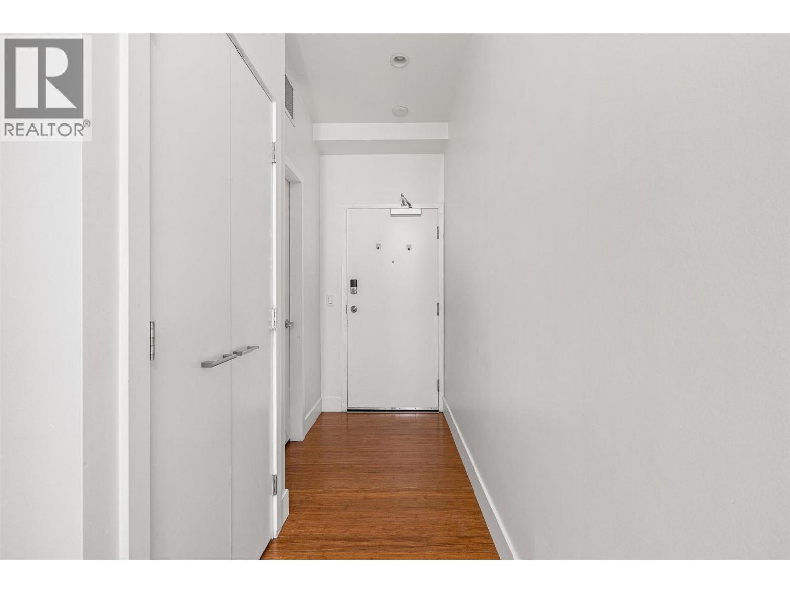 316 1289 Ellis Street, Kelowna