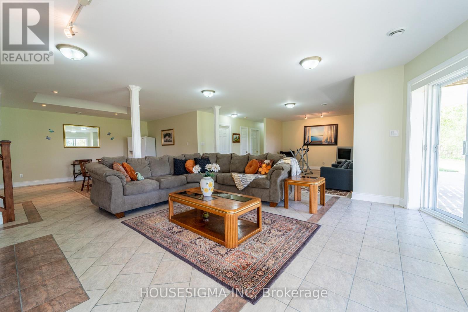 139 OLD RIVER ROAD - Image 35