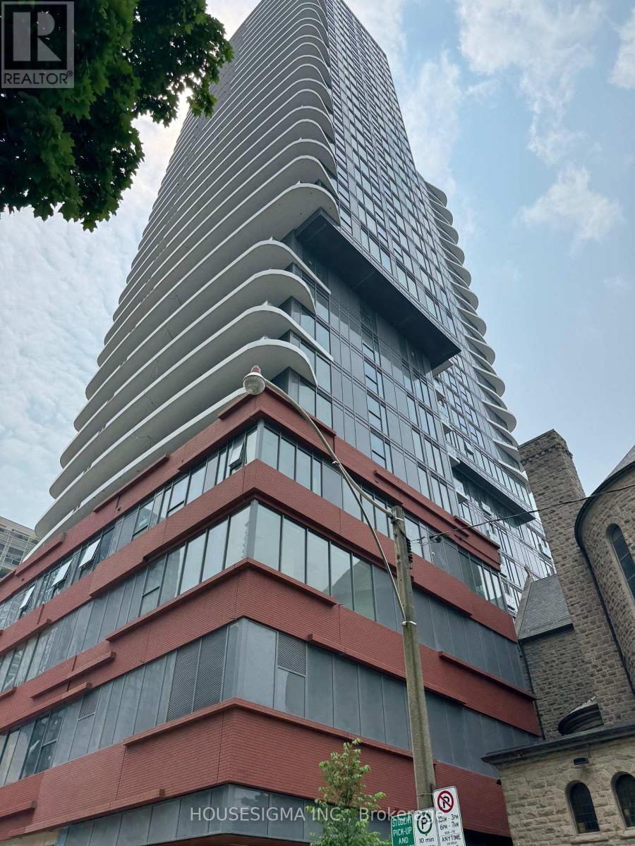 Photo of 280 Dundas St W