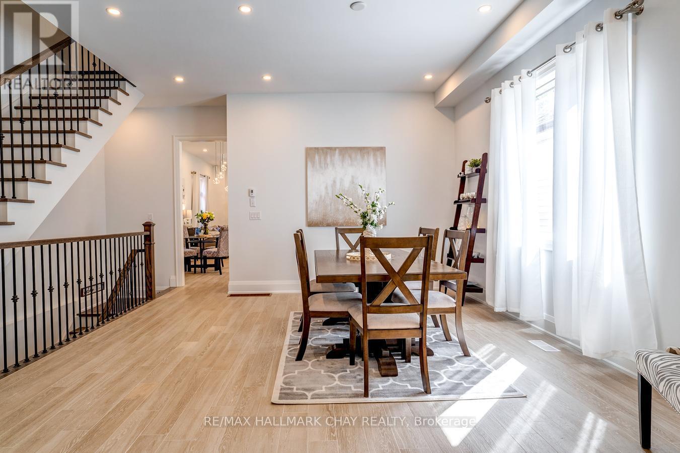 611 NORTHCLIFFE BOULEVARD - 10