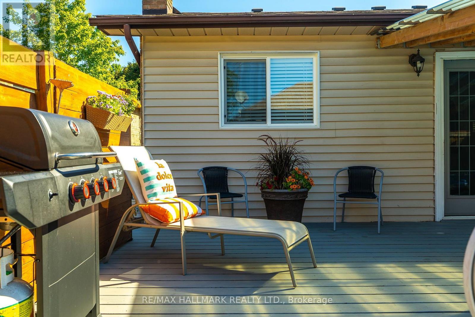 35 DOWNHAM DRIVE - 44