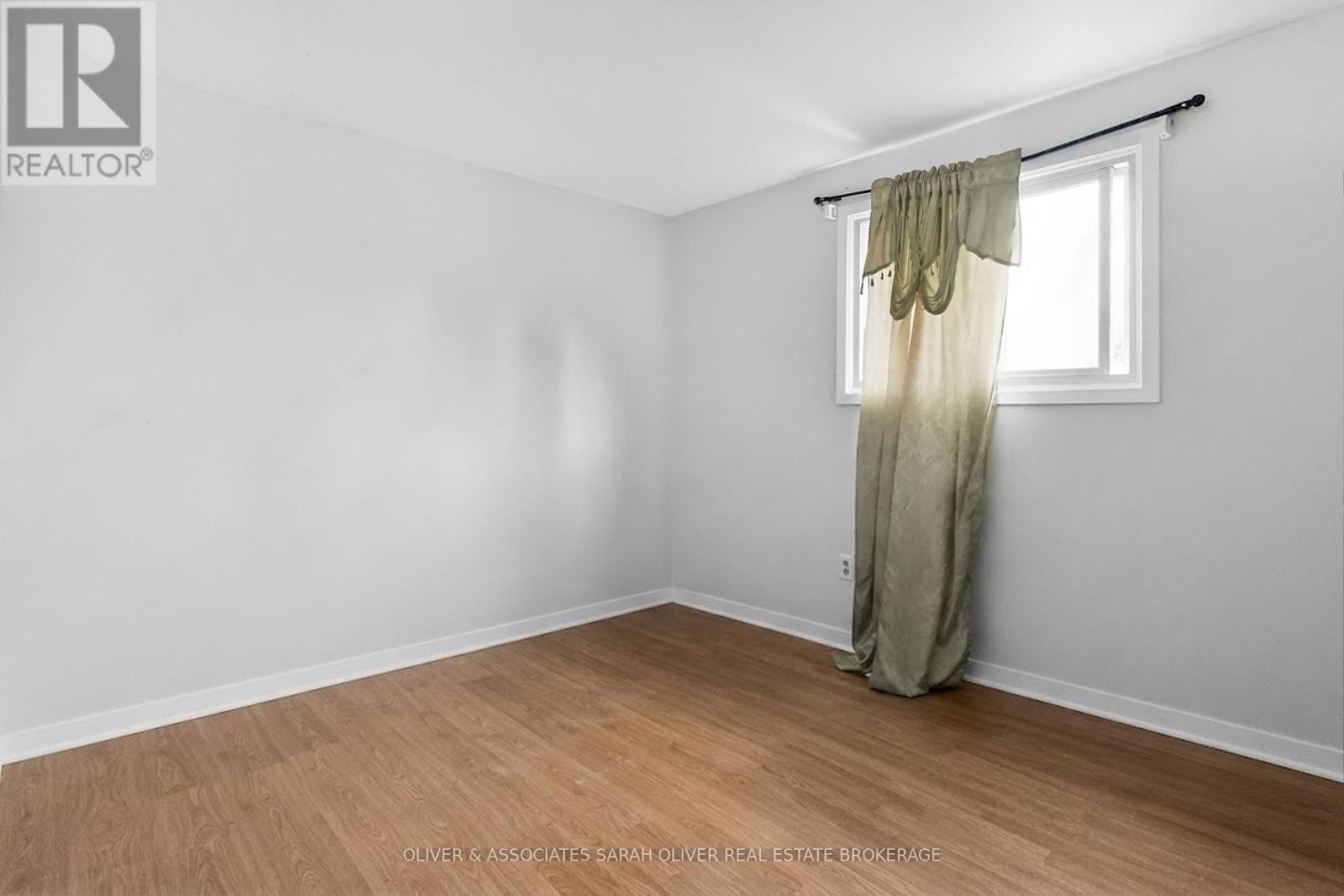 23 GOODMAN DRIVE - Image 17