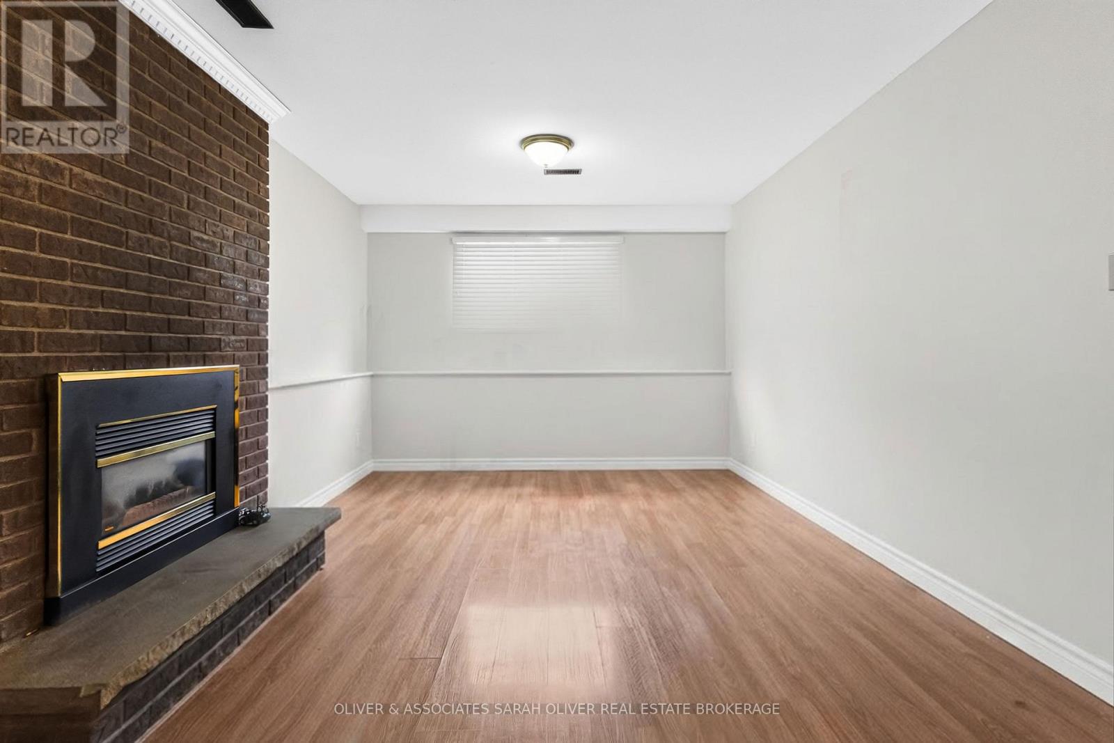 23 GOODMAN DRIVE - 22
