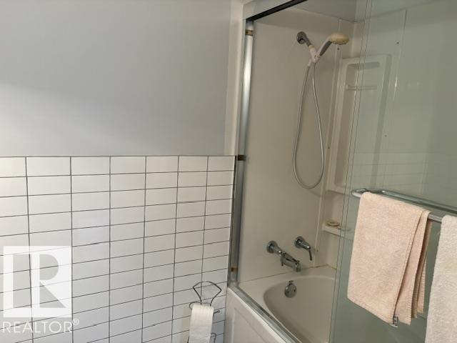 5225 47 Street - Photo 21