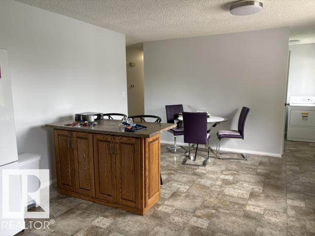 5225 47 Street - Photo 13