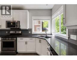 1 2923 Shelbourne St, Victoria, BC V8R4M7 Photo 26