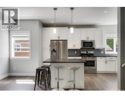1 2923 Shelbourne St, Victoria, BC V8R4M7 Photo 19
