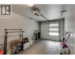 1 2923 Shelbourne St, Victoria, BC V8R4M7 Photo 54