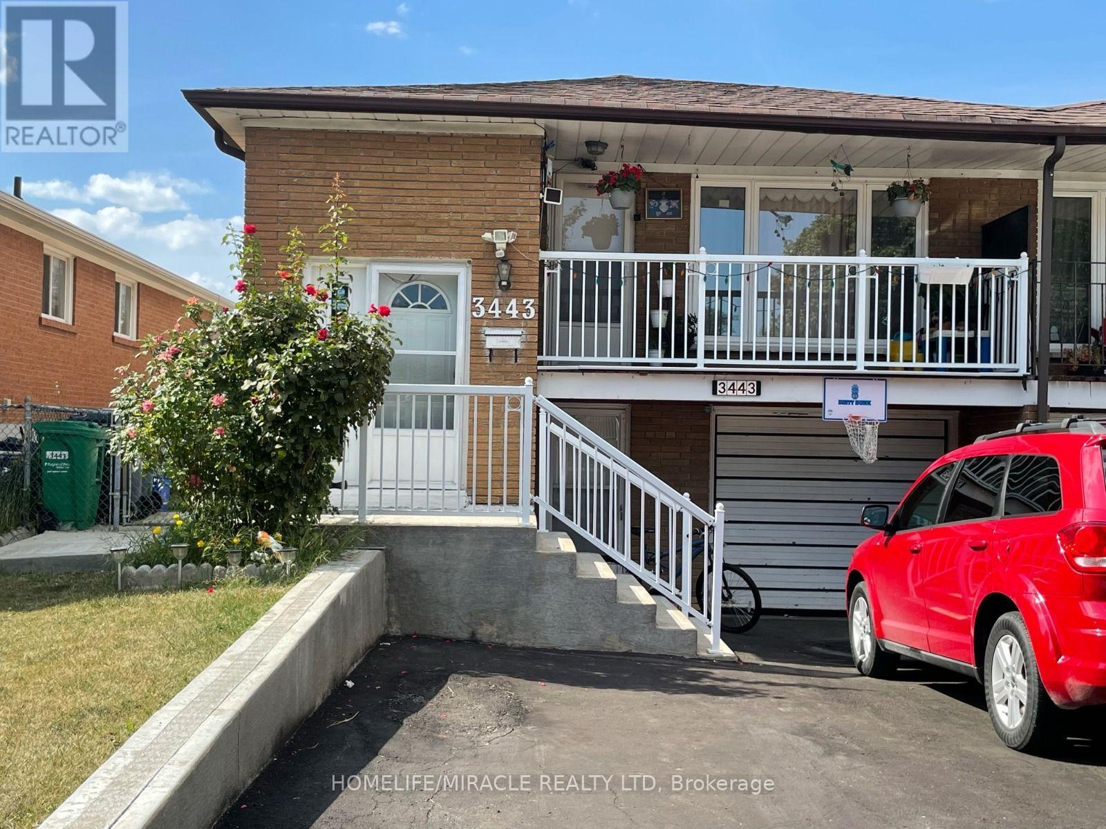 Photo of 3443 Chipley Crescent