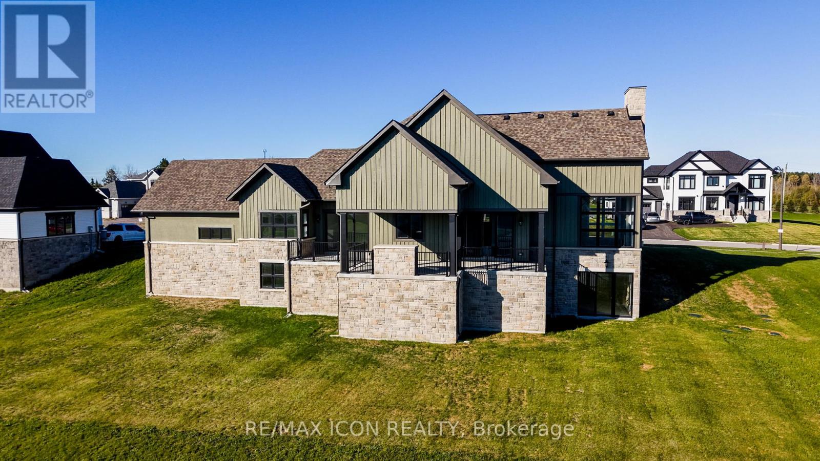 55 WILLIAM CRISP DRIVE E - 4