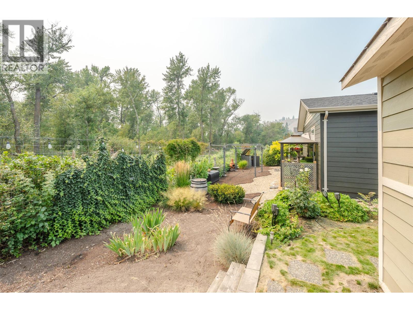 #7 8300 GALLAGHER LK FRONTAGE Road - 45