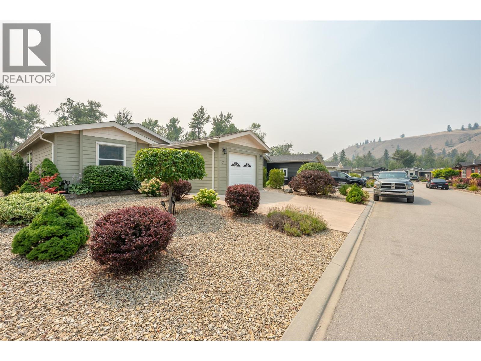 8300 GALLAGHER LK FRONTAGE Road Unit# 7, Oliver