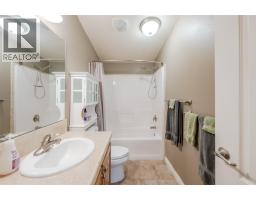8300 Gallagher Lk Frontage Road Unit# 7, Oliver, BC V0H1T2 Photo 19