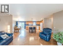 8300 Gallagher Lk Frontage Road Unit# 7, Oliver, BC V0H1T2 Photo 17