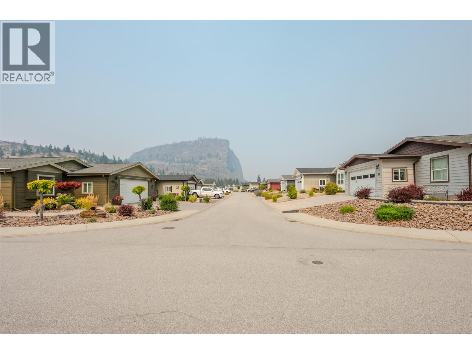 8300 GALLAGHER LK FRONTAGE Road Unit# 7, Oliver