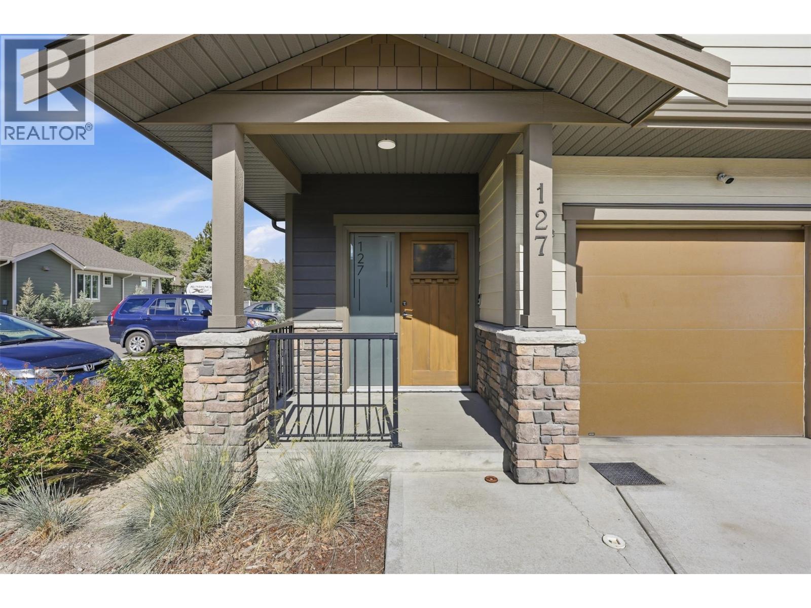 #127 200 Grand Boulevard - 8