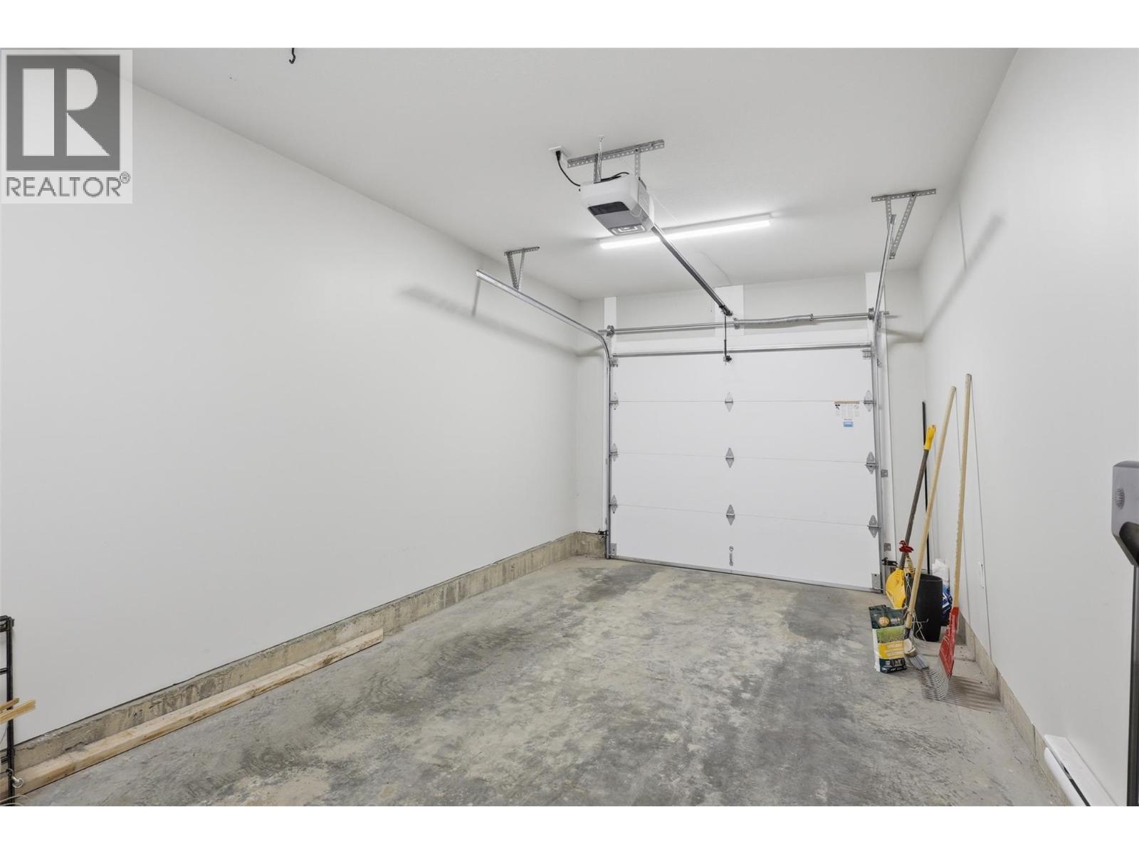 200 Grand Boulevard Unit# 127, Kamloops