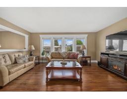 6235 Dundee Place, Sardis South, Chilliwack, BC V2R2H1 Photo 10