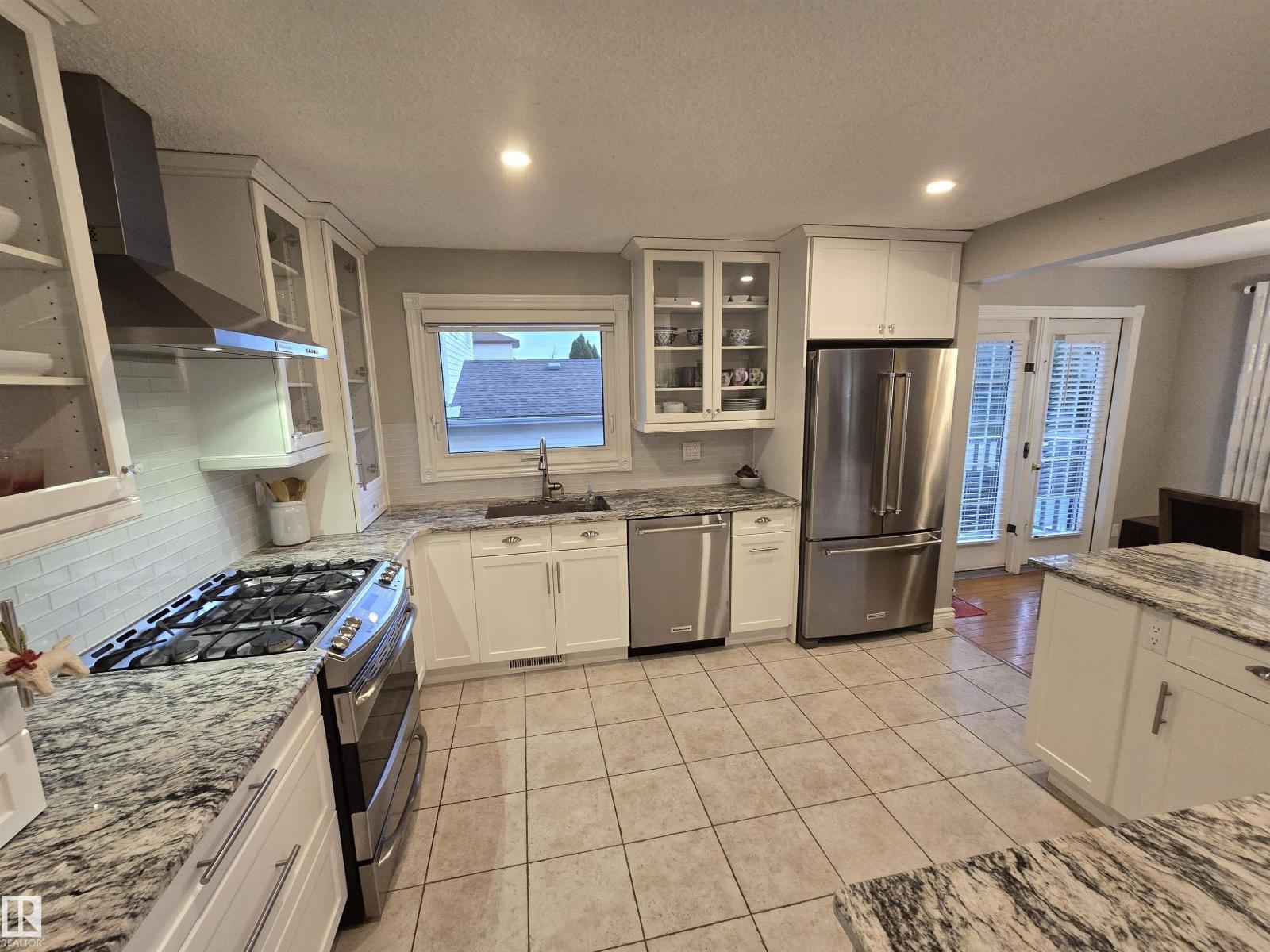 14603 122 ST NW - 10