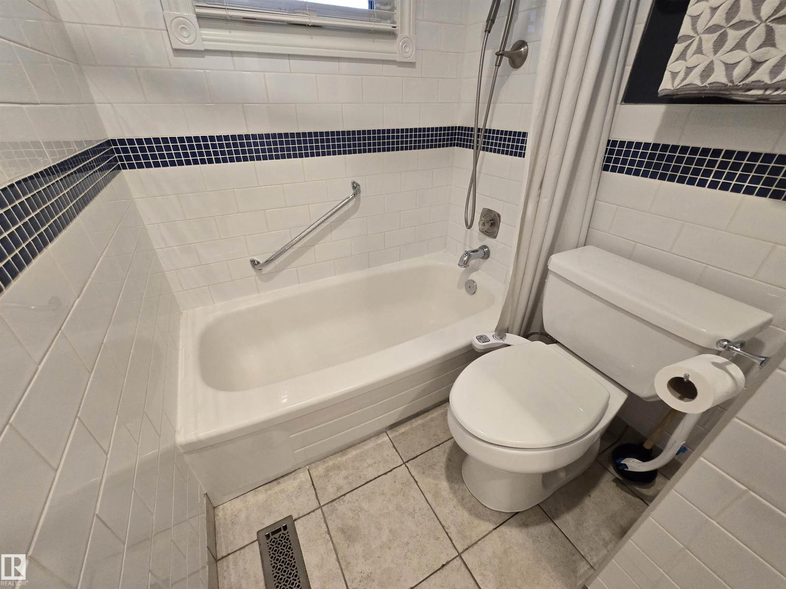 14603 122 ST NW - 19