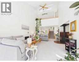 Primary Bedroom - 9350 Malaspina Rd, Powell River, BC V8A0G2 Photo 8