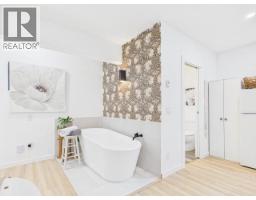 9350 Malaspina Rd, Powell River, BC V8A0G2 Photo 33