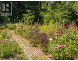 9350 Malaspina Rd, Powell River, BC V8A0G2 Photo 72