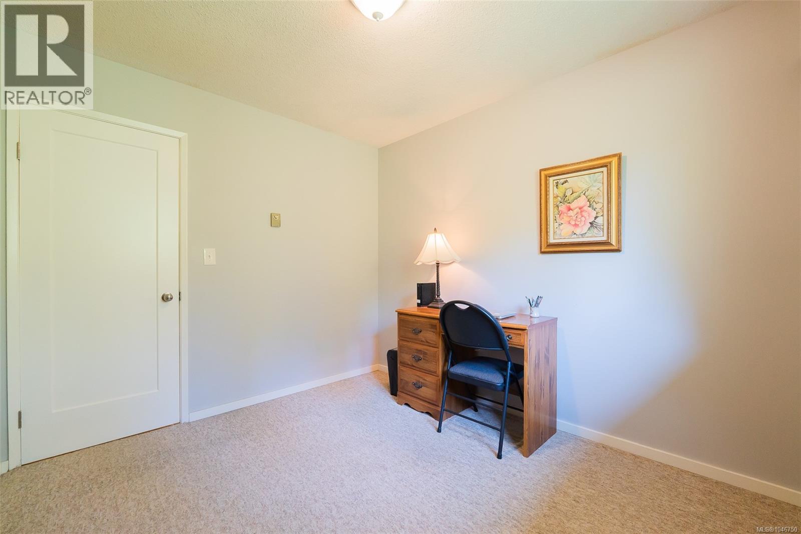 3362 Uplands Dr - Image 13