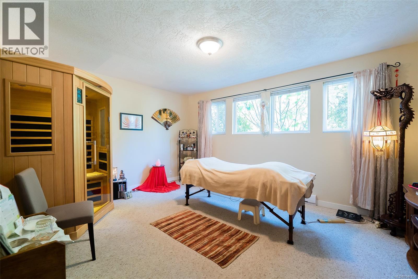 3362 Uplands Dr - 30